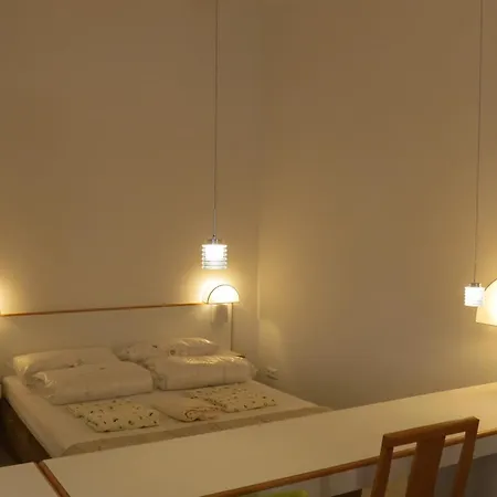 2 Am Zwenkauer See-frisch Renoviert Zwenkau