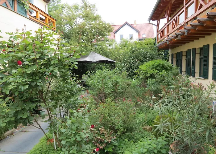 2 Am Zwenkauer See-frisch Renoviert Apartment